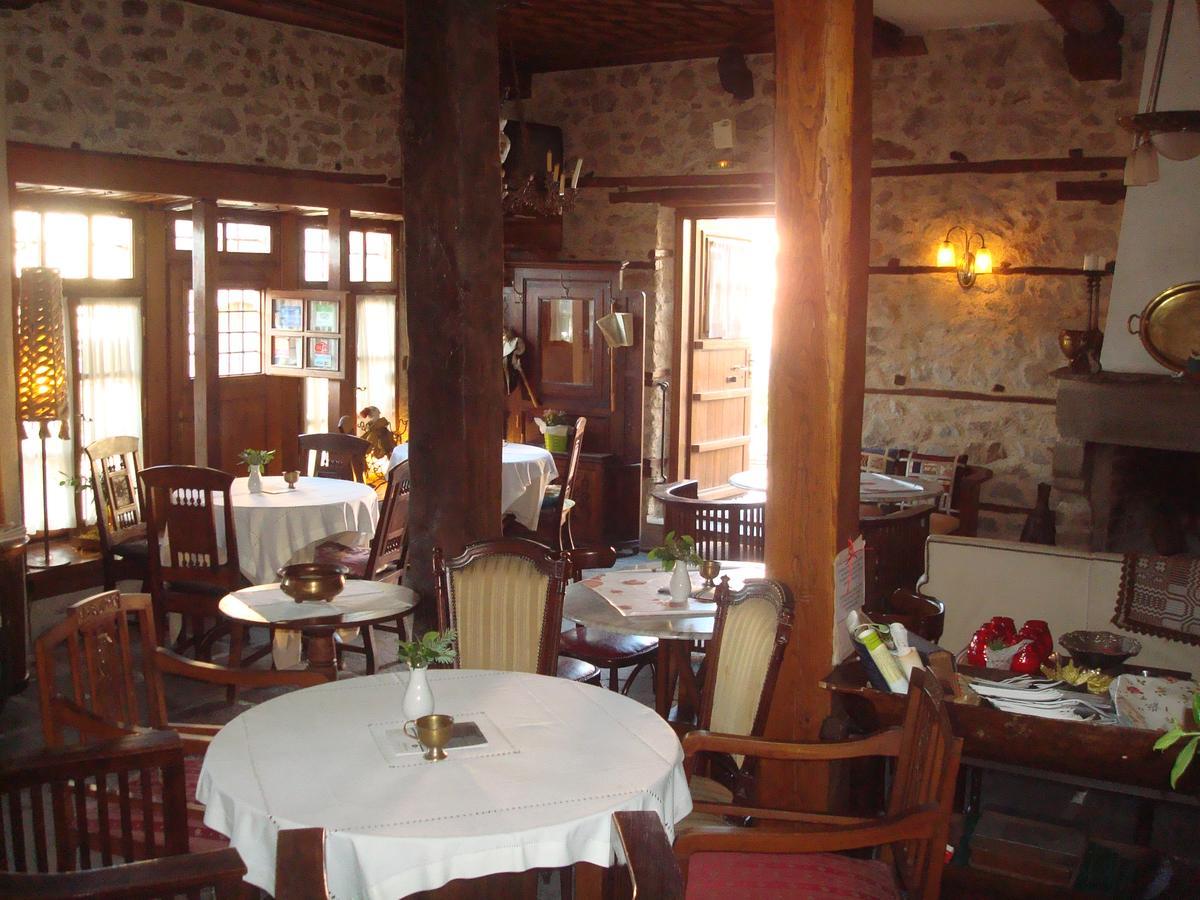 Oikia Alexandrou Traditional Inn أرنايا المظهر الخارجي الصورة