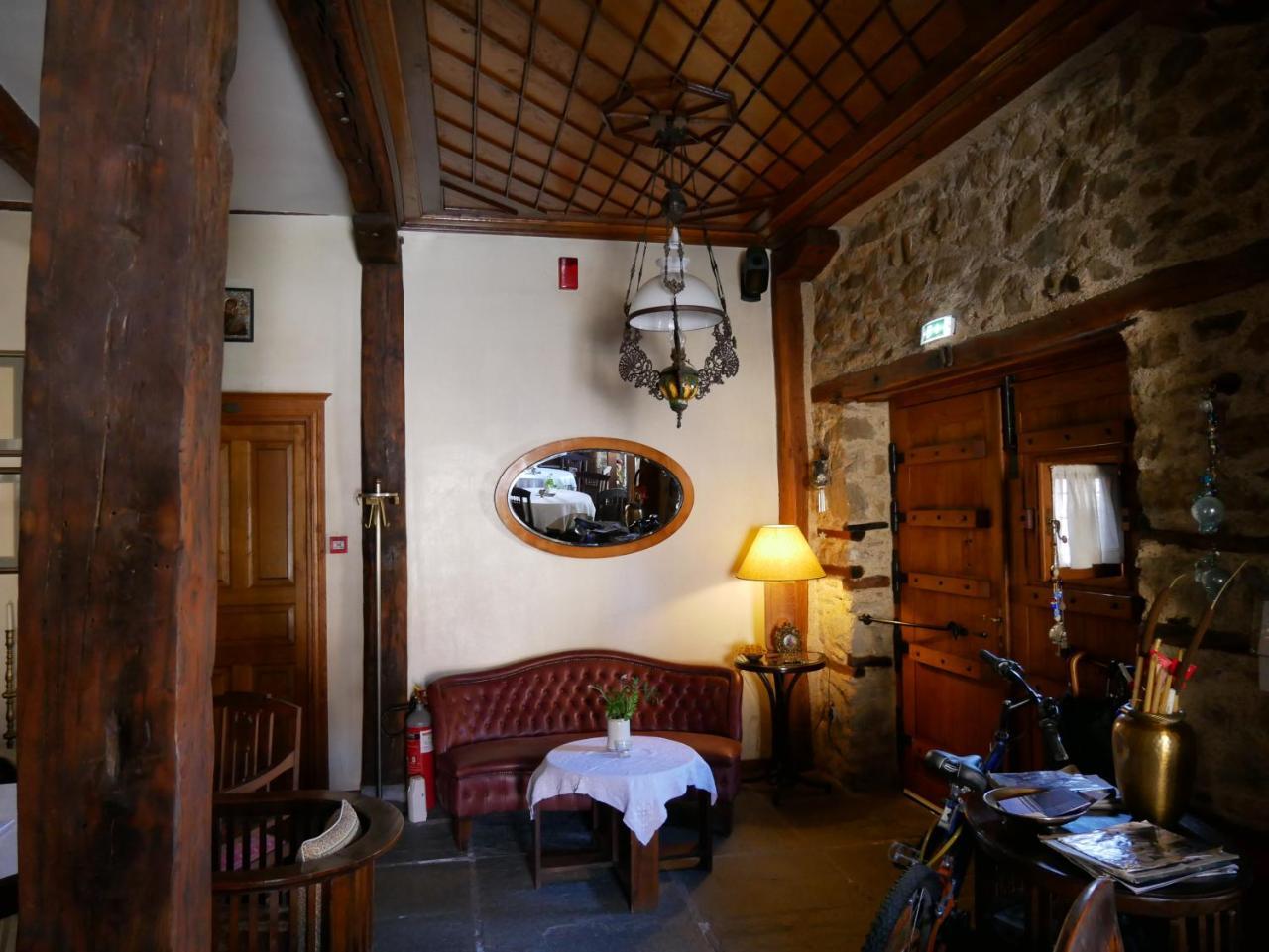 Oikia Alexandrou Traditional Inn أرنايا المظهر الخارجي الصورة